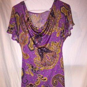Rue 21 Top Size M